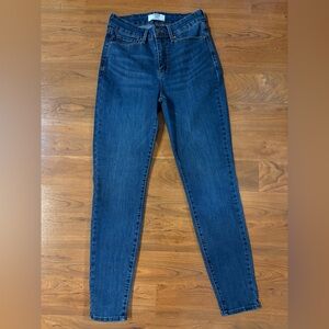Denizen Levi's Women's High Rise Skinny Jeans Medium Wash Stretch Denim Size 4M
